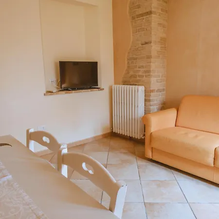 La Collina * Monsampietro Morico