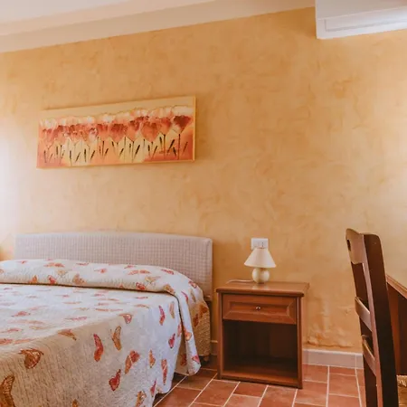 La Collina * Monsampietro Morico